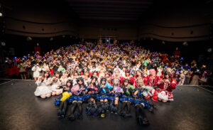 小悪魔系アイドルAVAM所属プロジェクト「I NEW MATES」、3組集結の決起ライブで新グループVVSiSがお披露目